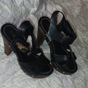 Elegant Black Women's Heeled Sandals